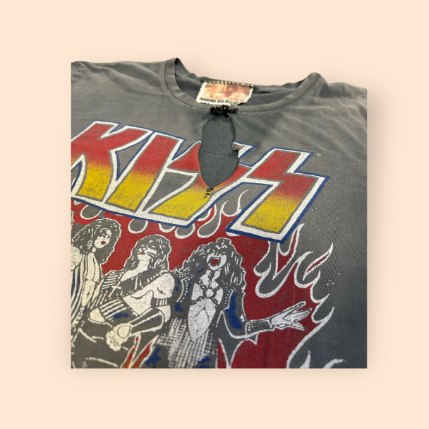 Vintage KISS tee